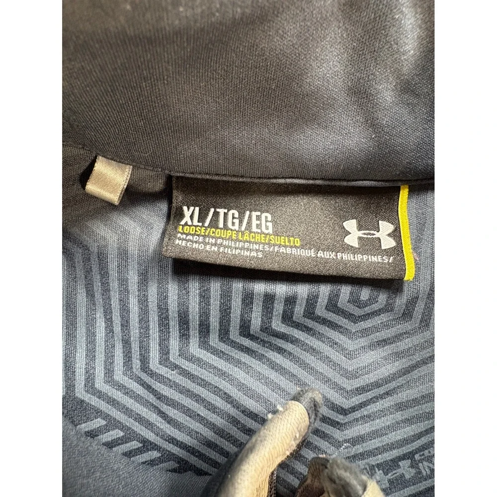Under Armour ACC Quarter Zip Pullover Mens XL Gray Black Performance Sweatshirt